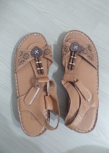 Diğer Bej Deri Kadın Dolgu Topuklu Sandalet