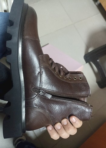 desa 40 numara erkek bot - Görsel 4