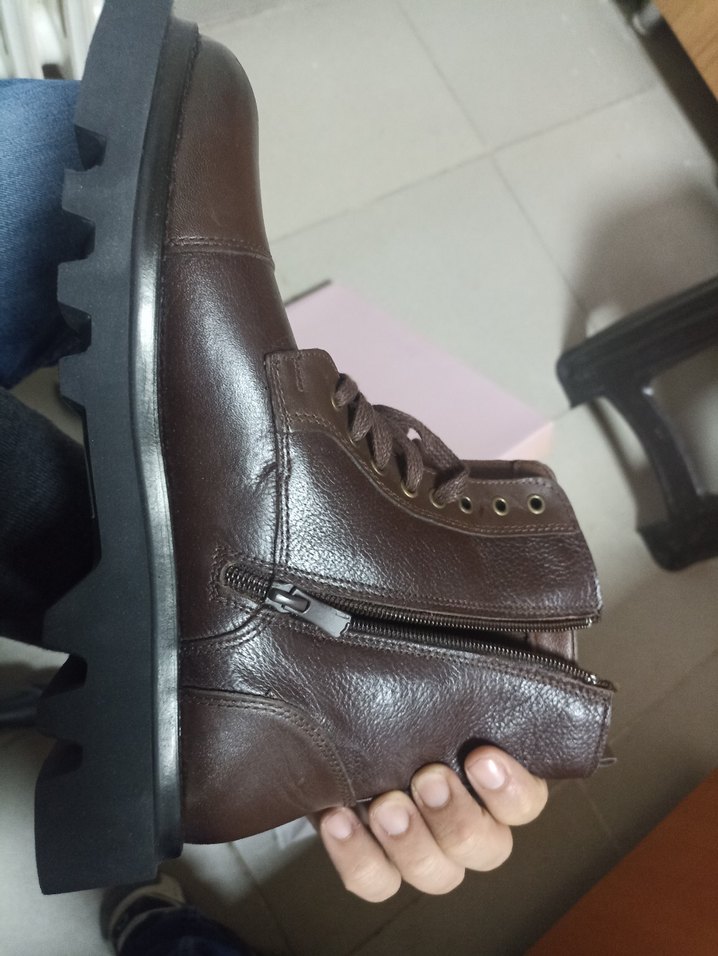 desa 40 numara erkek bot - Görsel 4