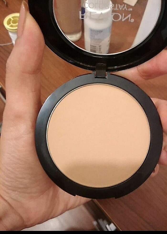 Revlon colorstay pudra  - Görsel 4