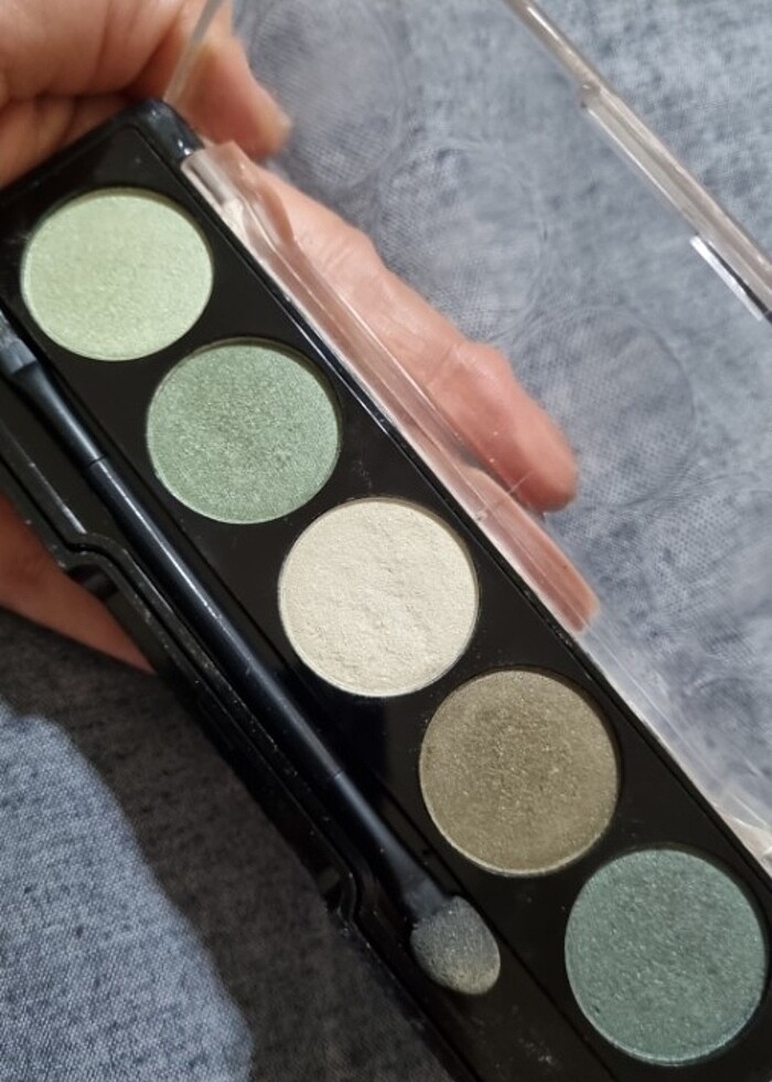 Golden rose yeşil far paleti - Görsel 3