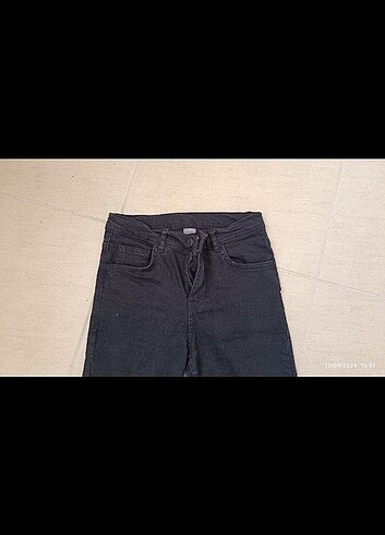 LC Waikiki 11-12 yaş uyumlu kot pantolon sıfır urun