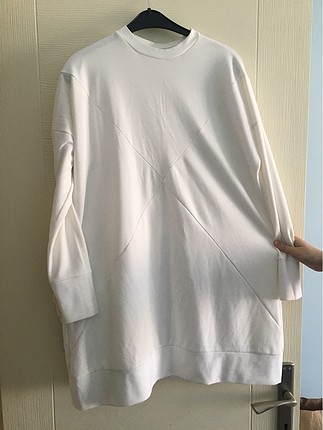 Beyaz sweatshirt