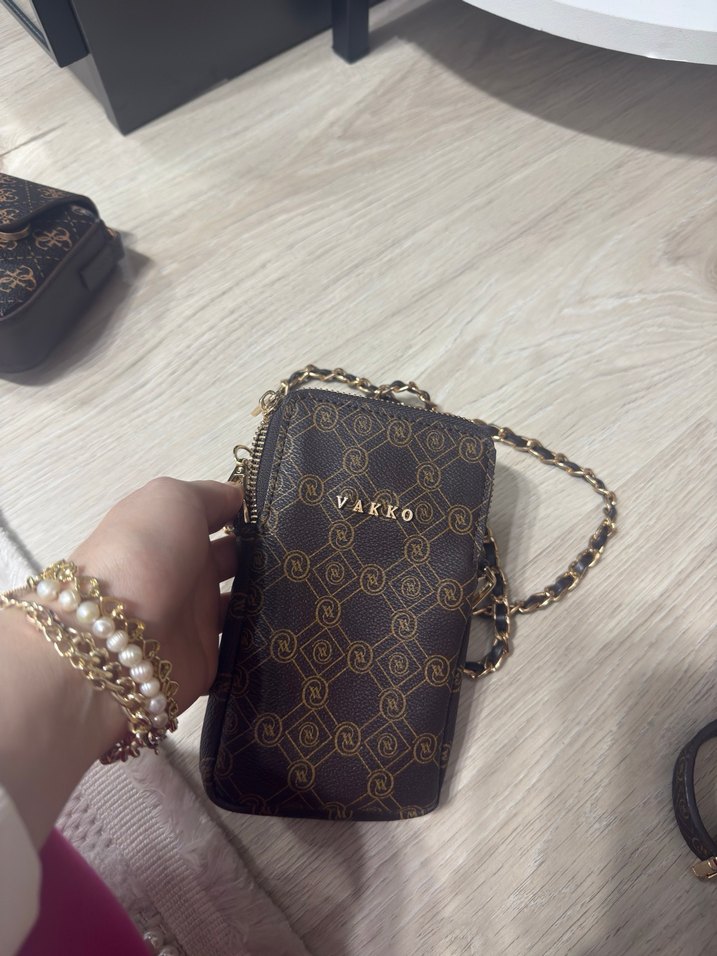 Vakko Zincir Detaylı Kahverengi Deri Çanta - Görsel 2