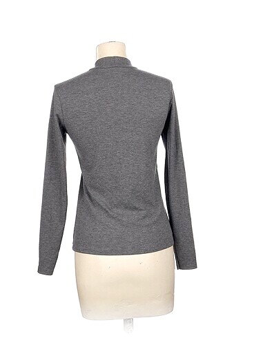 m Beden PreLoved Kazak / Triko %70 İndirimli.