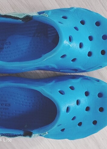 25 Beden Crocs sandalet
