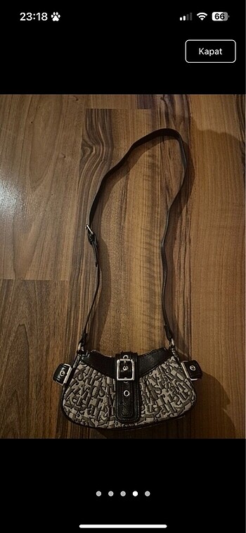  Beden çeşitli Renk Stradivarius capraz askılı çanta