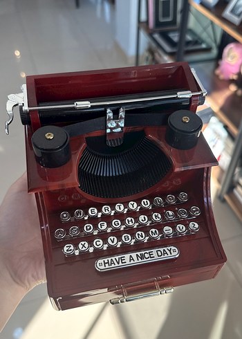 Bordo Retro Daktilo Tasarımlı Klavye - Görsel 4