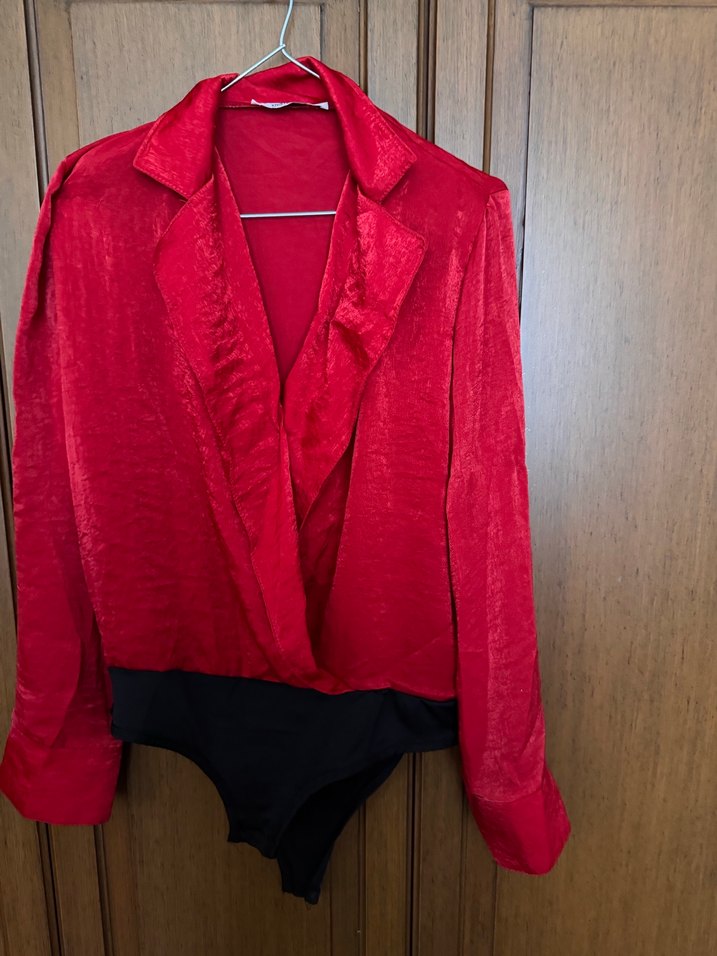 Desenli kruvaze yaka ve kayık yaka Kadın Bluzler - Görsel 3