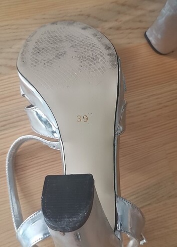 39 Beden Topuklu ayakkabı