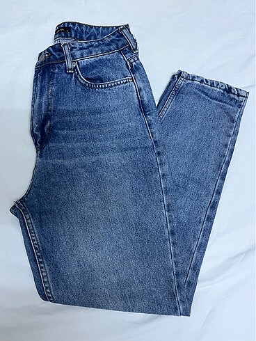 Mom jean