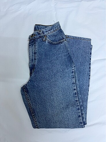Mom jeans