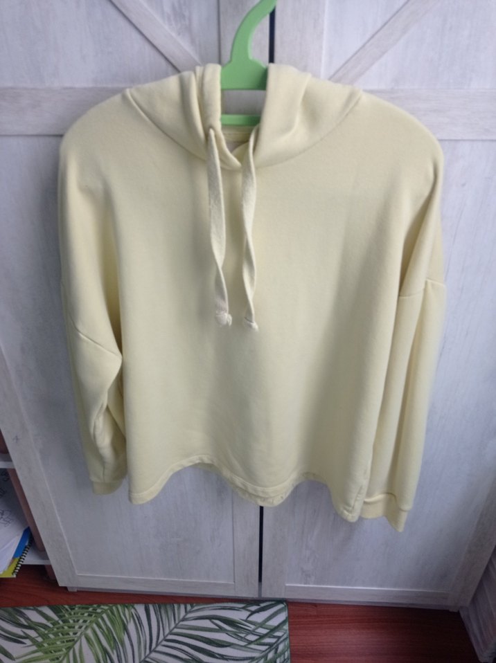 Kadın Sarı Kapüşonlu Sweatshirt - Görsel 3