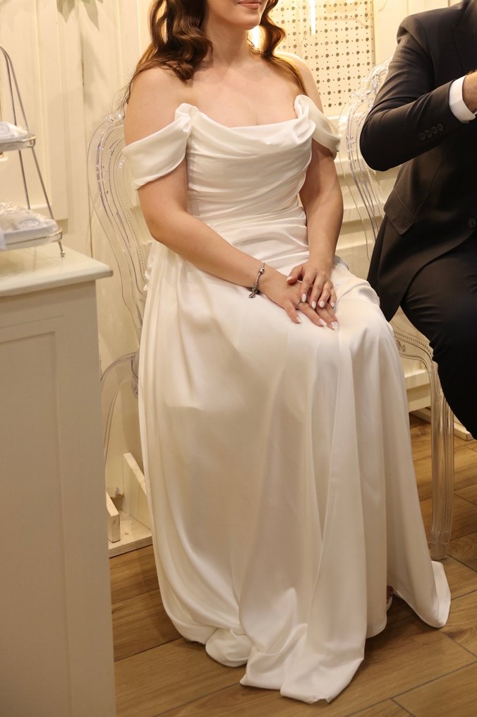 Beyaz Midi Straplez Mini Gelinlik - Görsel 5