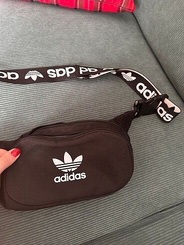Orijinal Adidas Bel Çantası