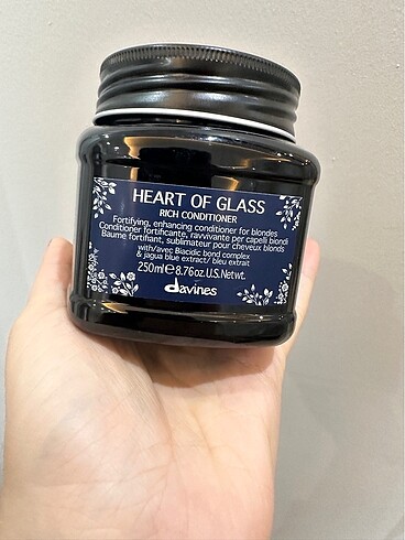 Beden Davines heart of glass conditioner / sarı saçlar için bakım krem
