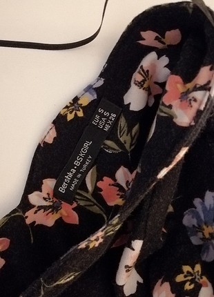 s Beden Bershka bluz