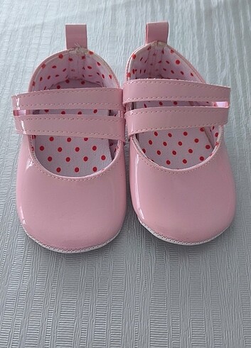 Pembe bebek ayakkabisi