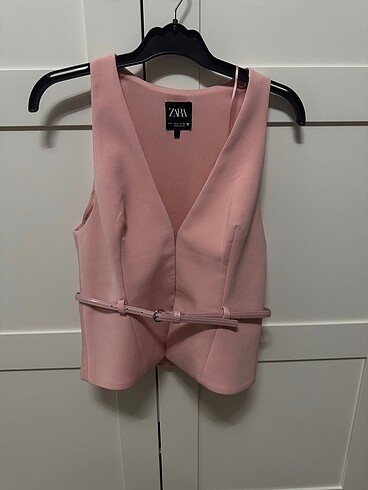 Zara Zara kemerli yelek top