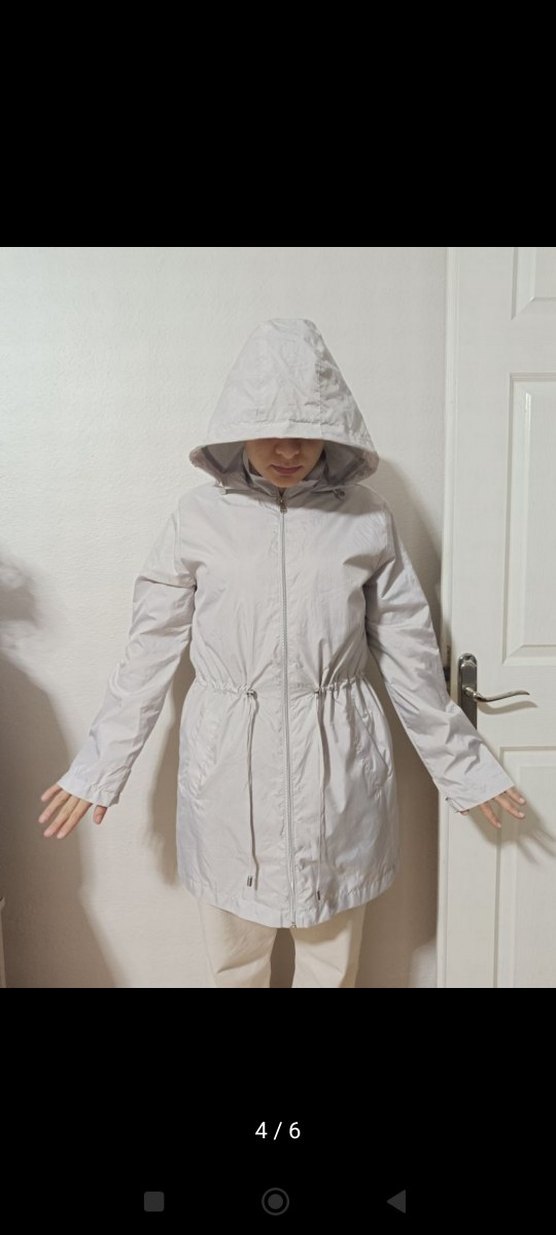 Kadın Gri Midi Yağmurluk Kapüşonlu - Görsel 5