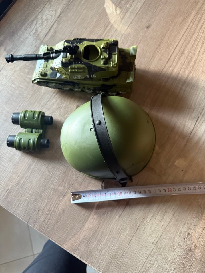 Haki Renkli Askeri Dürbün ve Tank Seti - Görsel 3