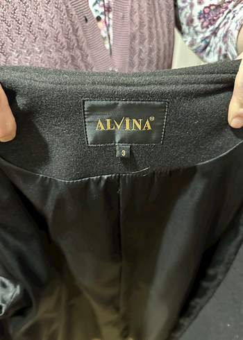 Düğmeli Siyah Kadın Kaban - Görsel 4