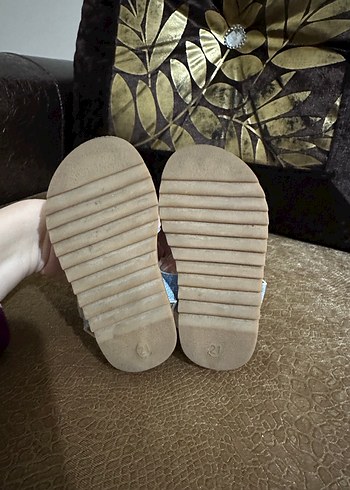 Kız Çocuk Pastel Renkli Cırt Cırtlı Sandalet - Görsel 3