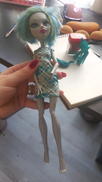 Monster High Skull shores ghoulia monsterhigh