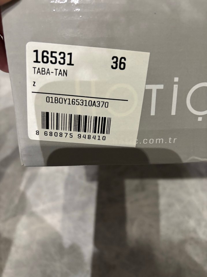 Hotiç Süet Kadın Bot - Görsel 2