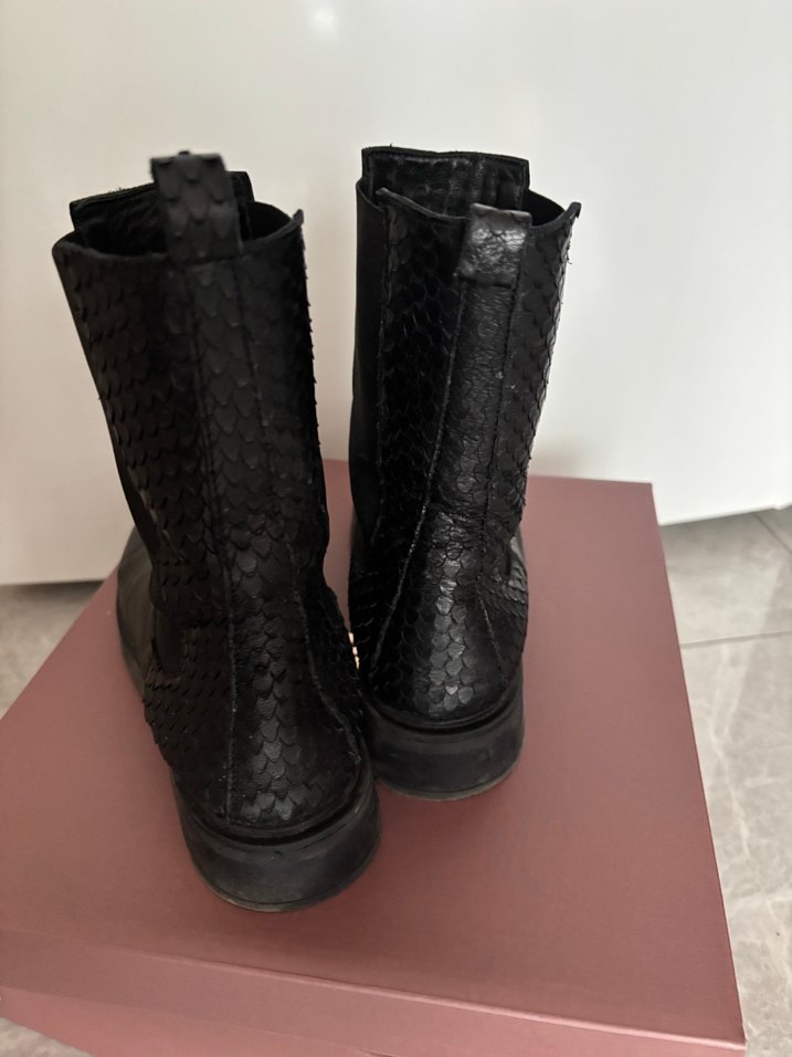 Derimod Siyah Deri Kadın bot - Görsel 3