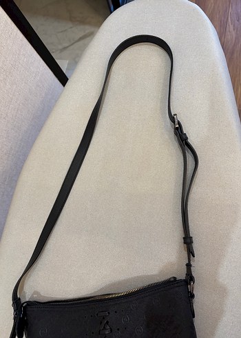 Vakko monogram siyah çanta - Görsel 5