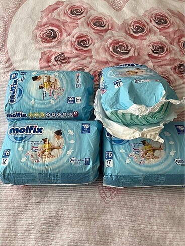 Molfix Molfix 6 numara bantlı bebek bezi