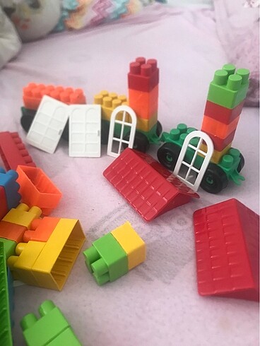 Diğer Lego eğitici
