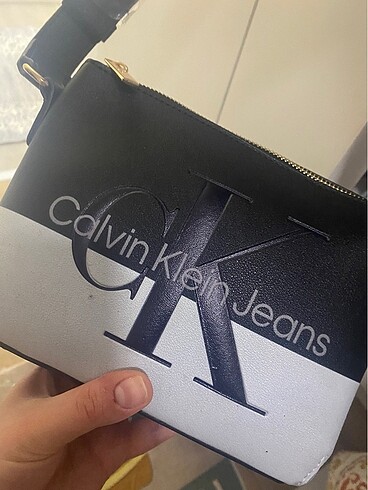 Calvin Klein Orijinal calvin klein çanta