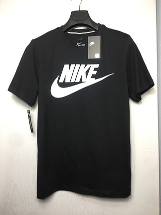 Orjinal Nike Siyah T-Shirt(baskısında hafif hata vardır)