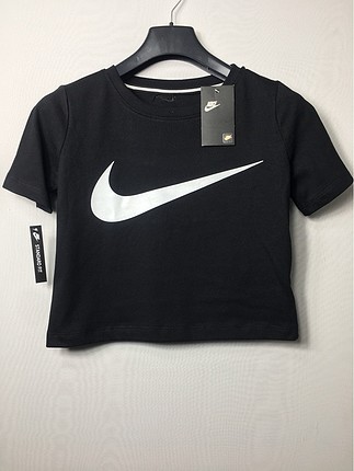 Orjinal Nike Crop model T-Shirt