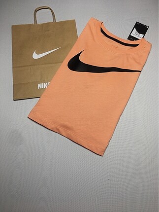Nike NİKE CROP MODEL T-Shirt