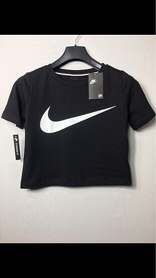 NİKE CROP MODEL T-Shirt