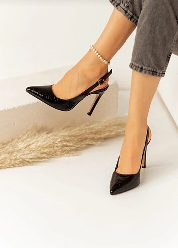 38 Beden Stiletto