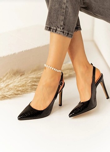 38 Beden siyah Renk Stiletto
