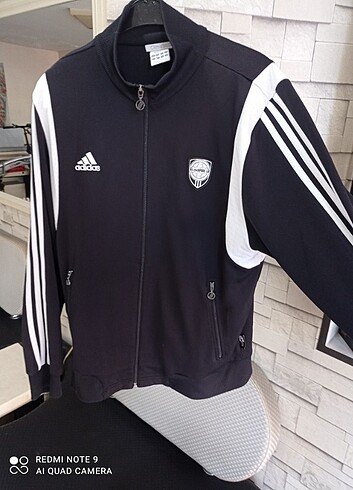 Adidas hırka orijinal L Xl beden 