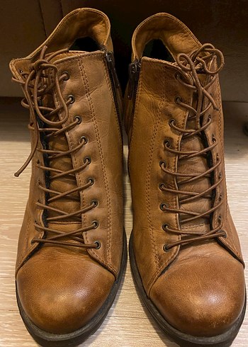 Kahverengi Deri Kadın Dolgu Topuk Bot - Görsel 2