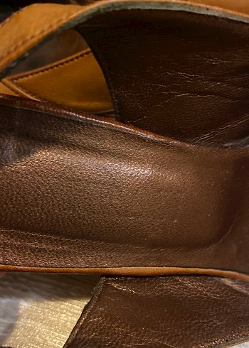 kahverengi Deri Kadın Dolgu Topuklu Klasik Ayakkabı - Görsel 5