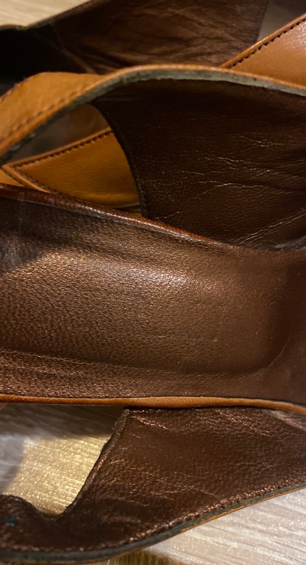 kahverengi Deri Kadın Dolgu Topuklu Klasik Ayakkabı - Görsel 5