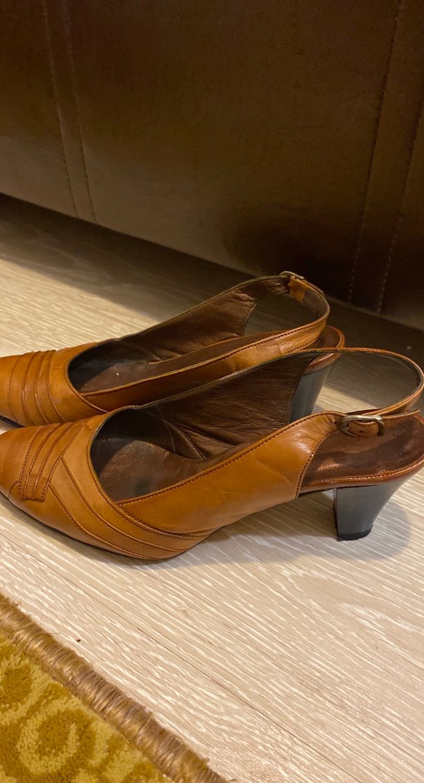 kahverengi Deri Kadın Dolgu Topuklu Klasik Ayakkabı - Görsel 2