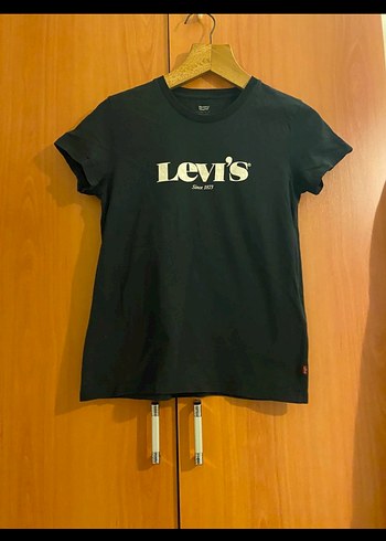 Levis Levi S Siyah Logo Tisort