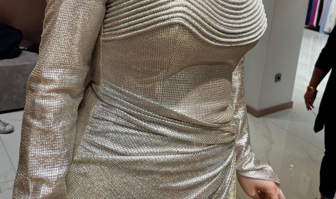 Saten Görünümlü Dore Drapeli Uzun Abiye Elbise - Görsel 3