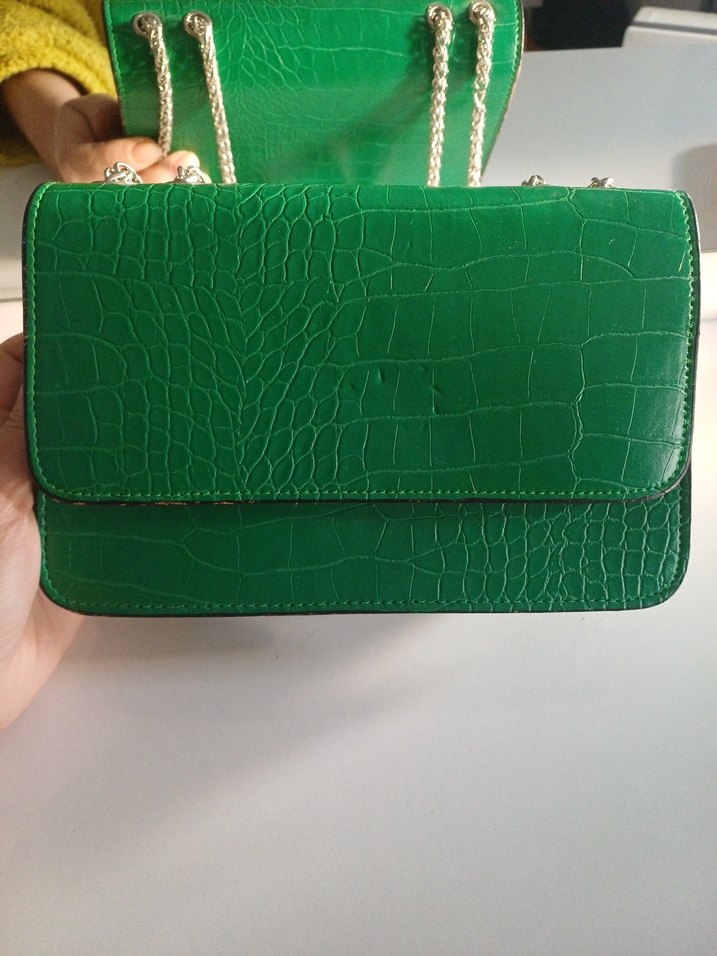 Zincir Detaylı Yeşil Deri Kadın Çanta - Görsel 3