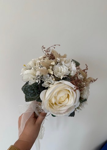 Dantel Detaylı Beyaz Bohem Gelin Buketi - Görsel 3