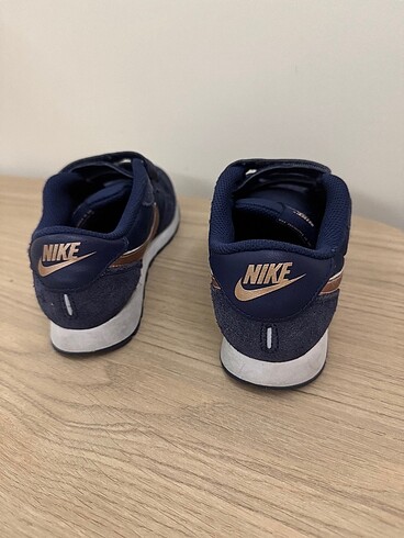 Nike Nıke çocuk spor ayakkabı 33,5